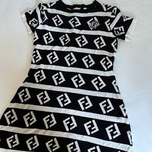 FENDI SHORT SLEEVED DRESS